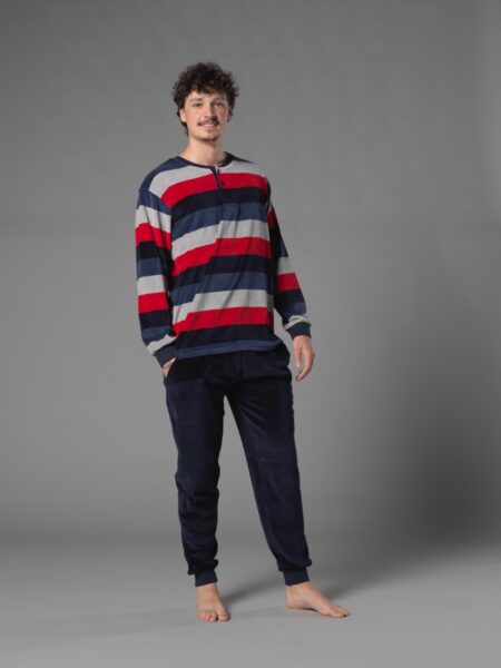 Pijama largo para hombre de terciopelo a rayas azul, gris y rojo